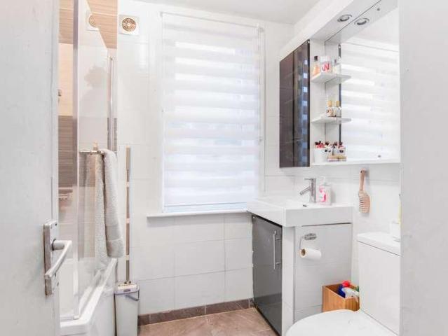 Flat for sale in Little Ilford, Greater London