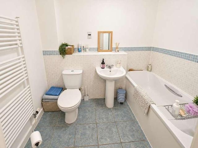 Flat for sale in Grand Union Village, Greater London