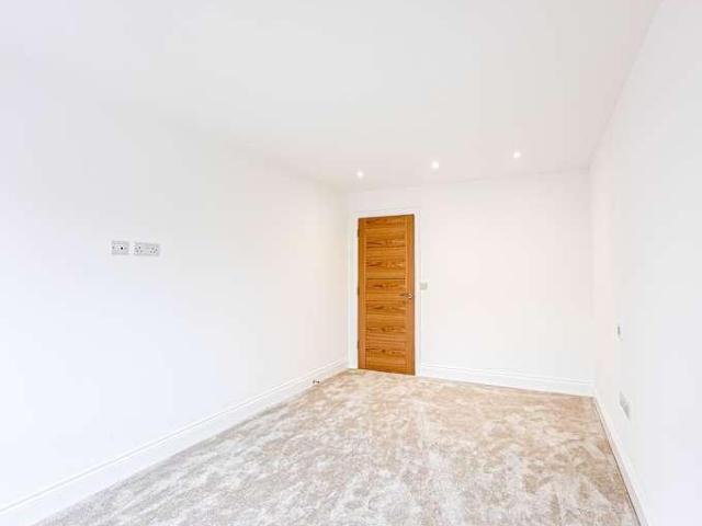 Flat for sale in Heswall, Wirral