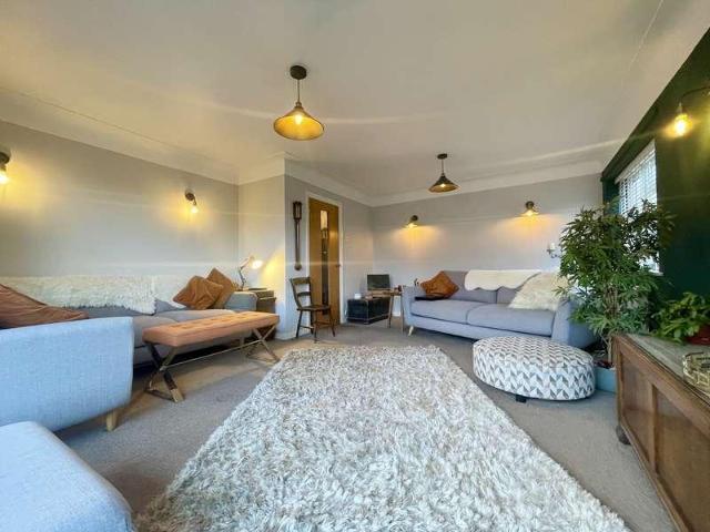 Flat for sale in Southport, Birkdale