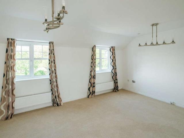 Flat for sale in Nunnery Wood, Worcestershire