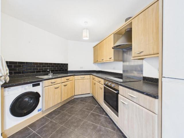 Flat for sale in Priestthorpe, Crossflatts