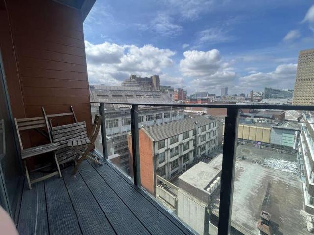 Flat for sale in City Centre, Georgia
