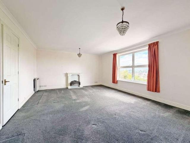 Flat for sale in Littletown, Budlake
