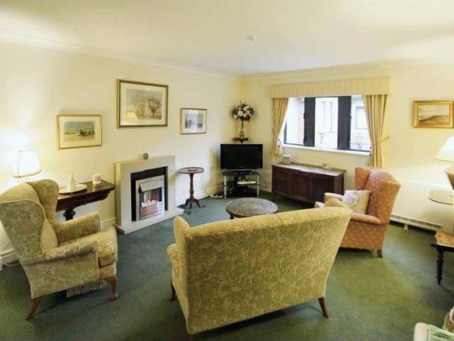 Flat for sale in Ludlow, Shropshire