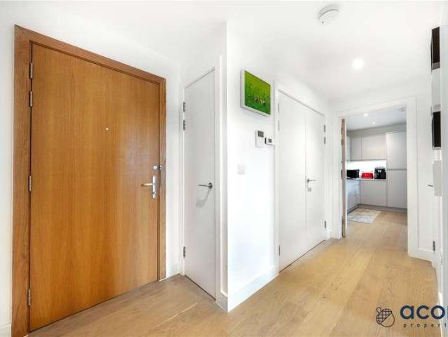 Flat for sale in Kingsbury, Greater London