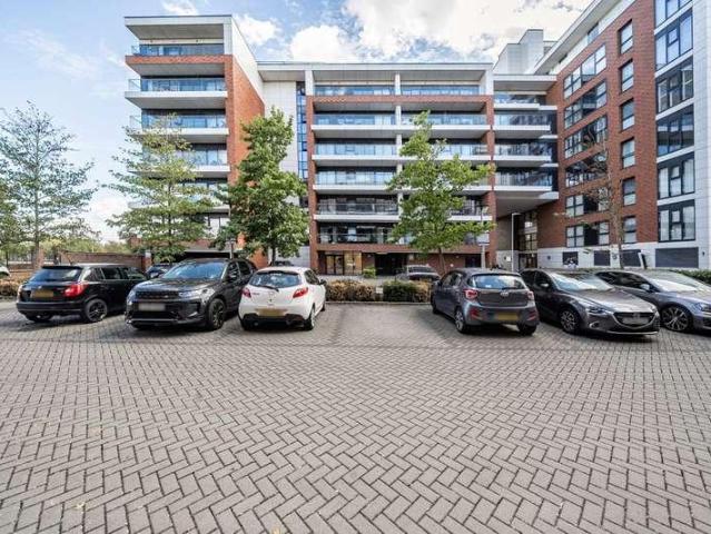 Flat for sale in West Berkshire