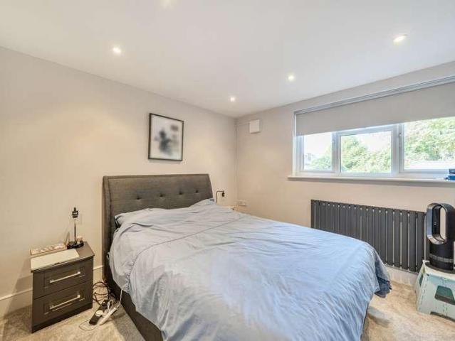 Flat for sale in London Borough of Barnet, Greater London