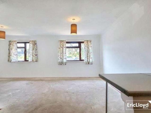 Flat for sale in Brixham