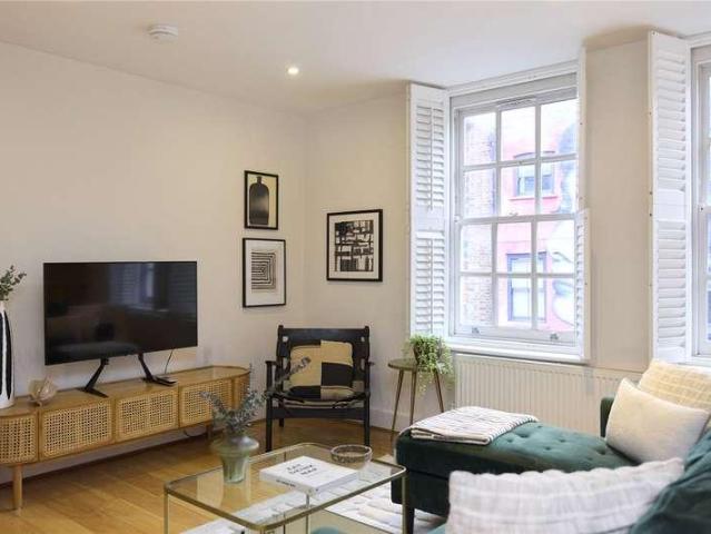 Flat for sale in Spitalfields, Whitechapel