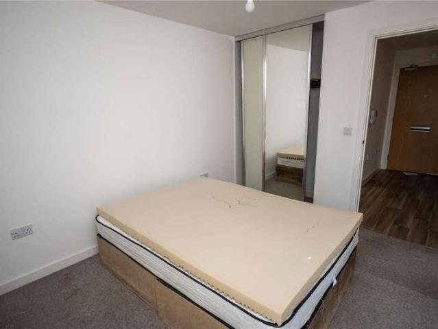 Flat for sale in Attwood Green, Birmingham