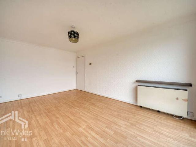 Flat for sale in St Annes, Lytham