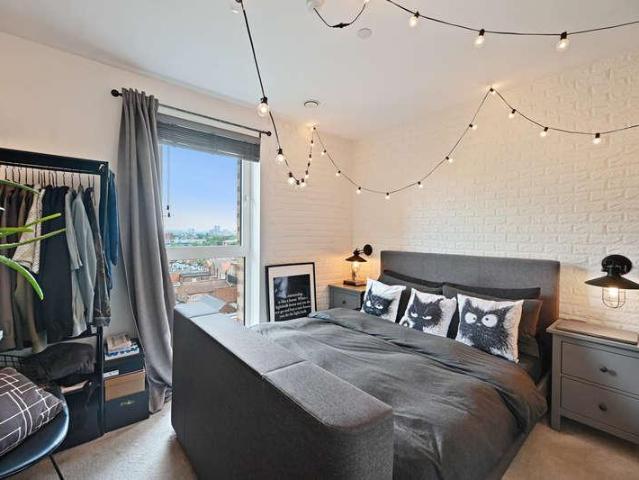 Flat for sale in West Hendon, The Hyde