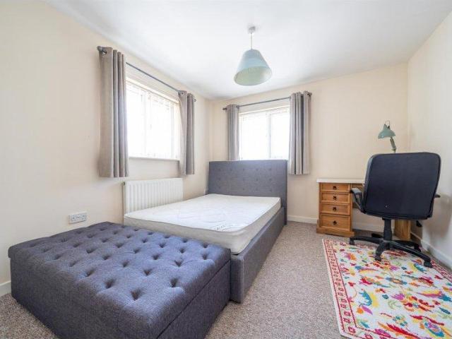 Flat for sale in Ludlow, Shropshire