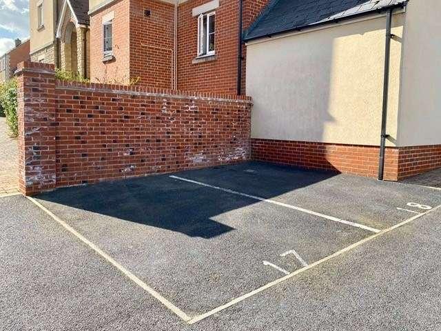 Flat for sale in Frome