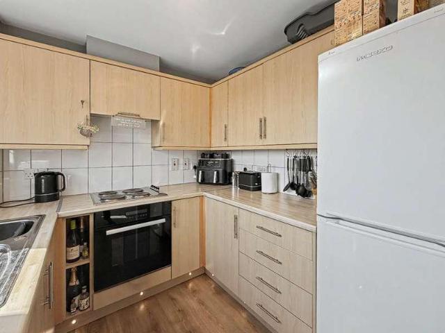 Flat for sale in Ashby Fields, Daventry
