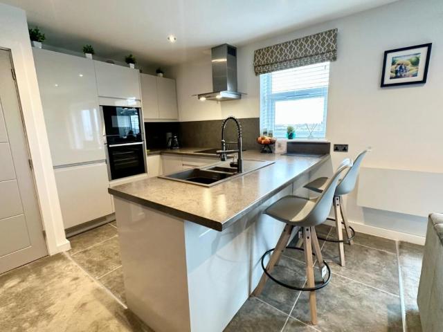 Flat for sale in Squires Gate, Blackpool