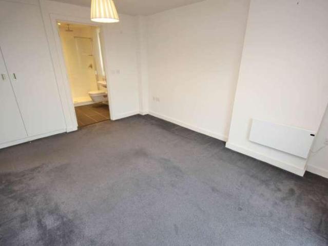 Flat for sale in Georgia, Greater Manchester