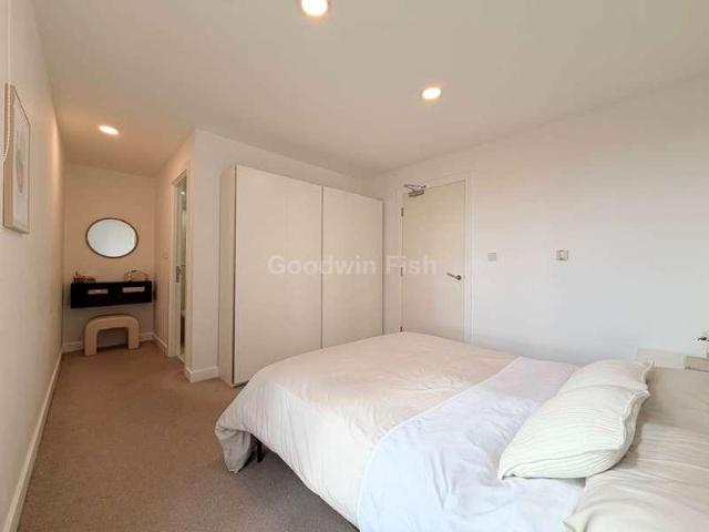 Flat for sale in City Centre, Georgia