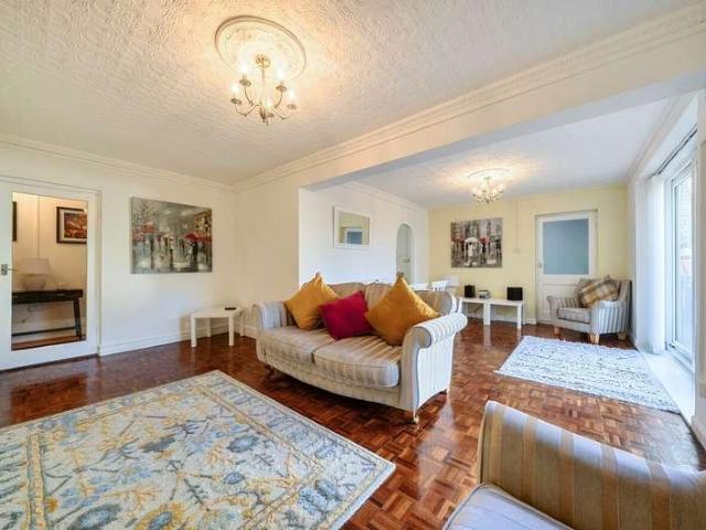 Flat for sale in Rhydypenau, Falcon Lodge