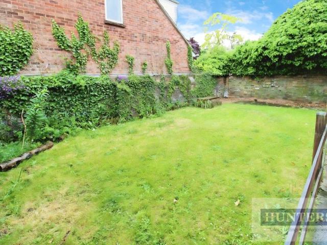 Flat for sale in Crook Log, Welling