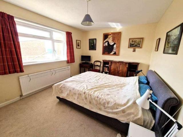 Flat for sale in Withycombe, Budlake