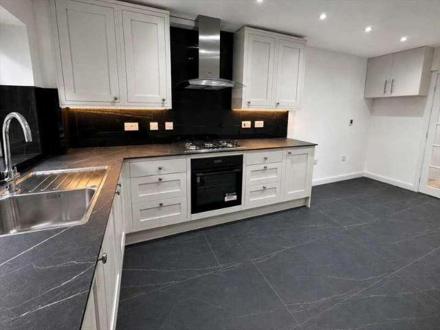 Flat for sale in Greater London
