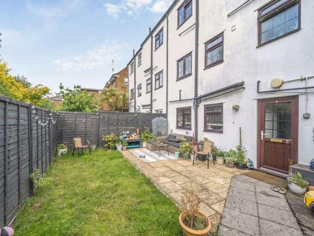 Flat for sale in Freemantle, City Of Southampton