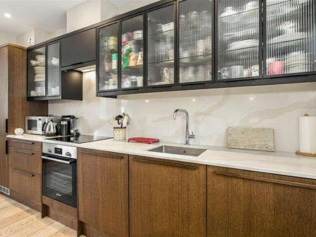 Flat for sale in Lewes, Iford