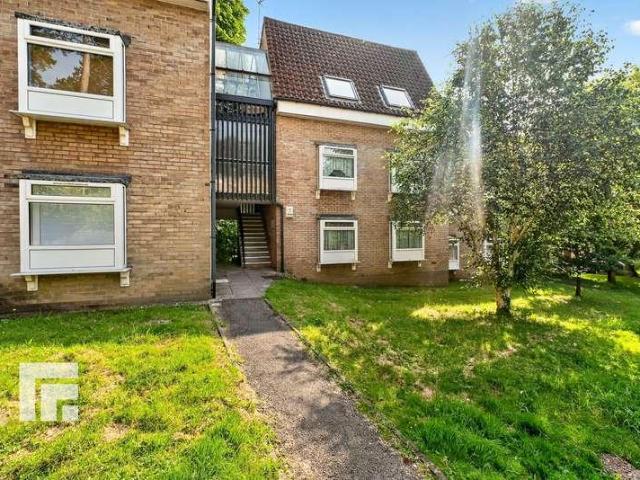 Flat for sale in Falcon Lodge, Wales