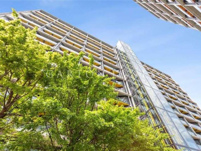 Flat for sale in Nine Elms, Greater London