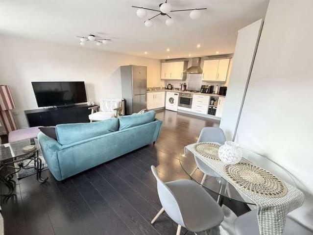 Flat for sale in Fairfield, Warrington