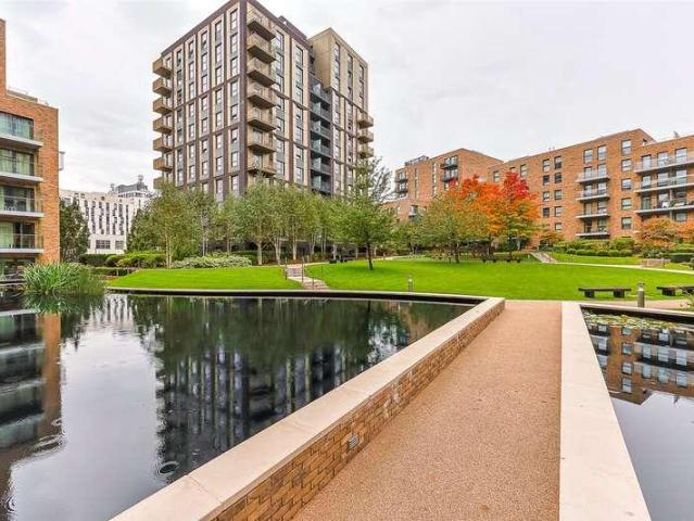 Flat for sale in Greater London