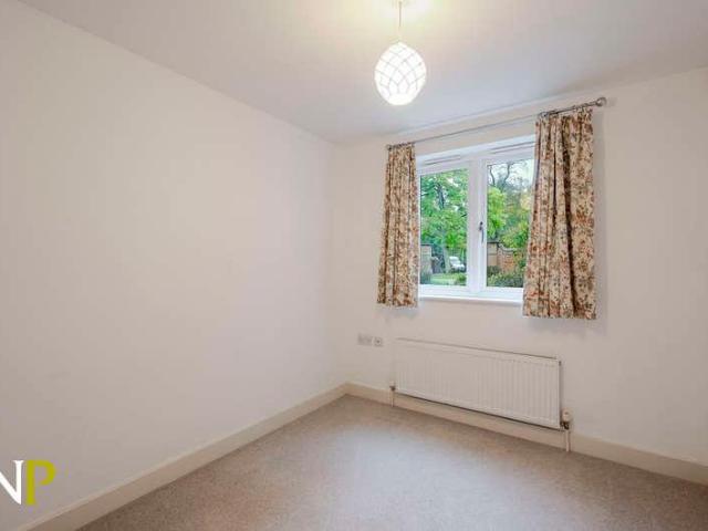 Flat for sale in Fordham Heath, Essex