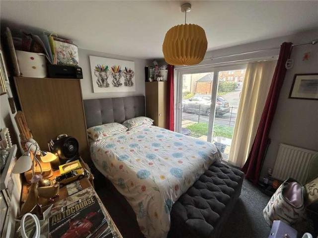 Flat for sale in Yeovil Without