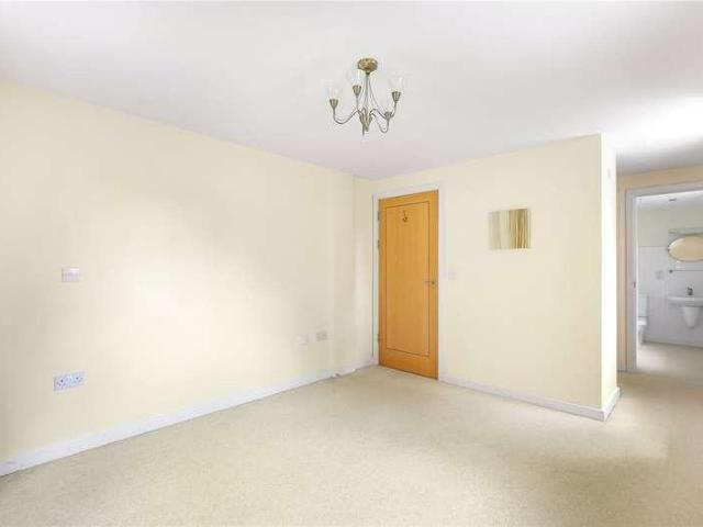 Flat for sale in Hawford, Hampshire
