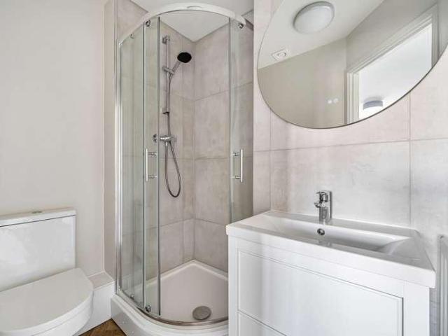 Flat for sale in Roedean