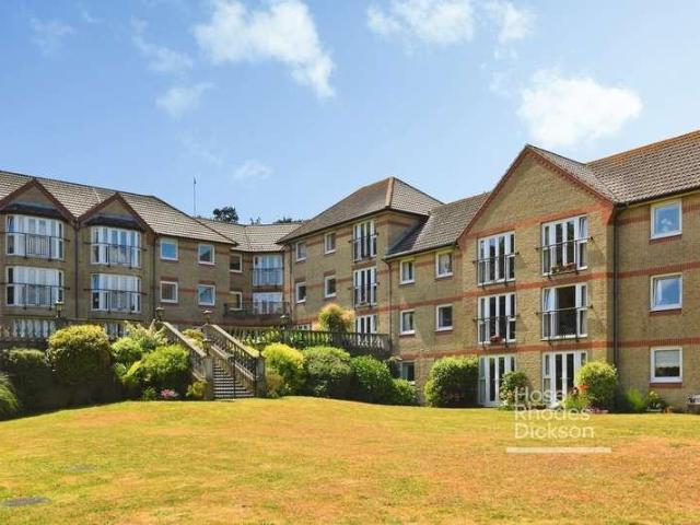 Flat for sale in Cowes, Isle of Wight