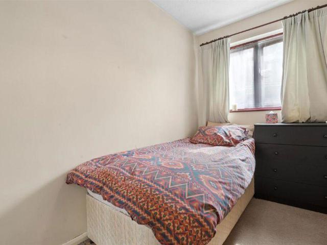 Flat for sale in London Borough of Merton, Greater London