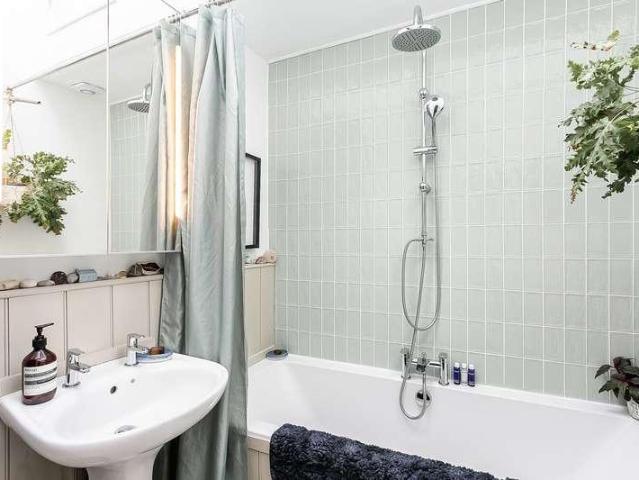 Flat for sale in Trinity, City of Edinburgh
