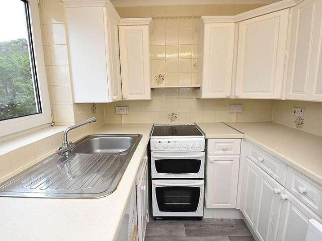 Flat for sale in Wincanton, Somerset