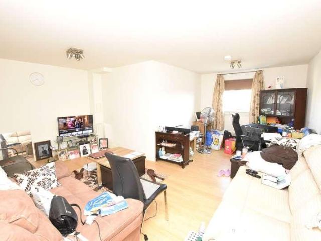 Flat for sale in Greater London