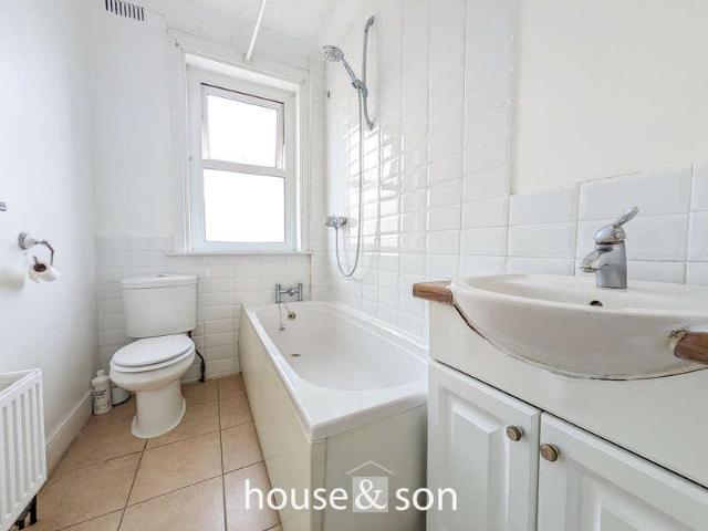 Flat for sale in Charminster, Bournemouth