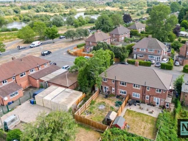 Flat for sale in Kettlebrook
