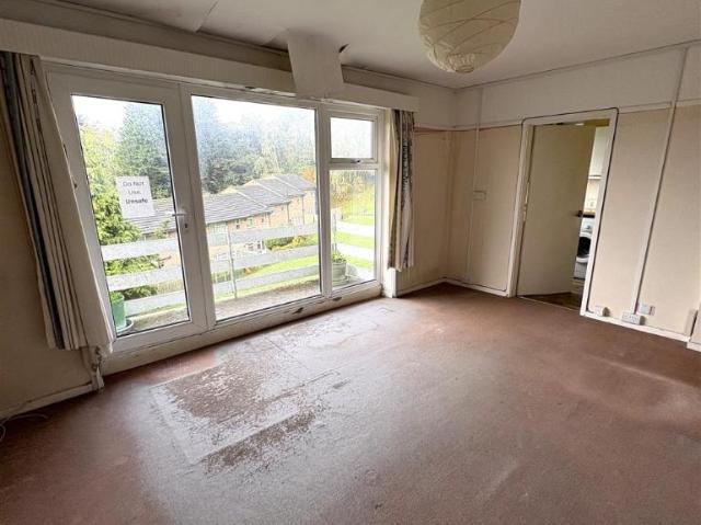 Flat for sale in Ore, Guestling Green