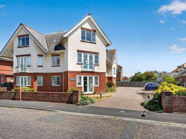 Flat for sale in Wick, Bournemouth