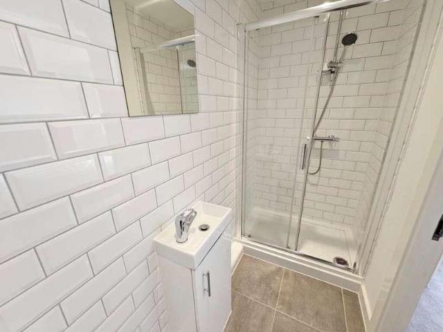 Flat for sale in Gorse Hill, Trafford Park