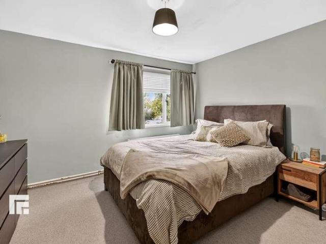 Flat for sale in Morganstown, Cardiff