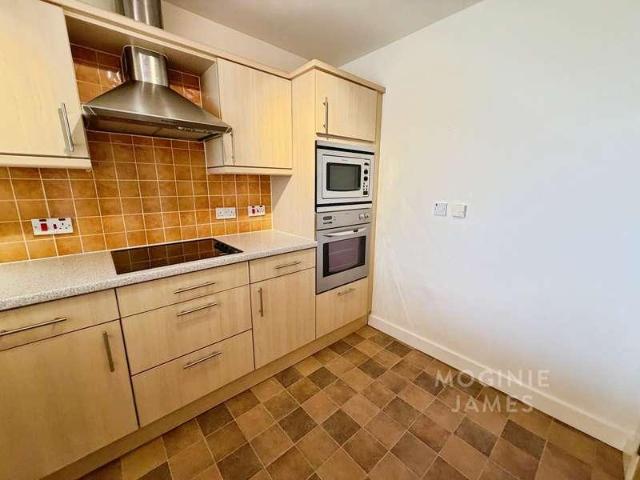 Flat for sale in Pontprennau, Falcon Lodge