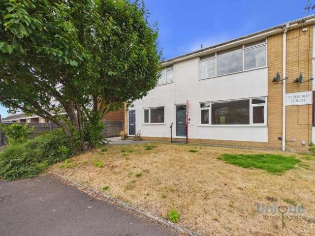 Flat for sale in Lytham, Lancashire